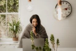 Dreamland Snuggle Up Heated Grey Throw - Large 19 Dreamland Snuggle Up Heated Grey Throw - Large -Habitat 2990606 R Z003A