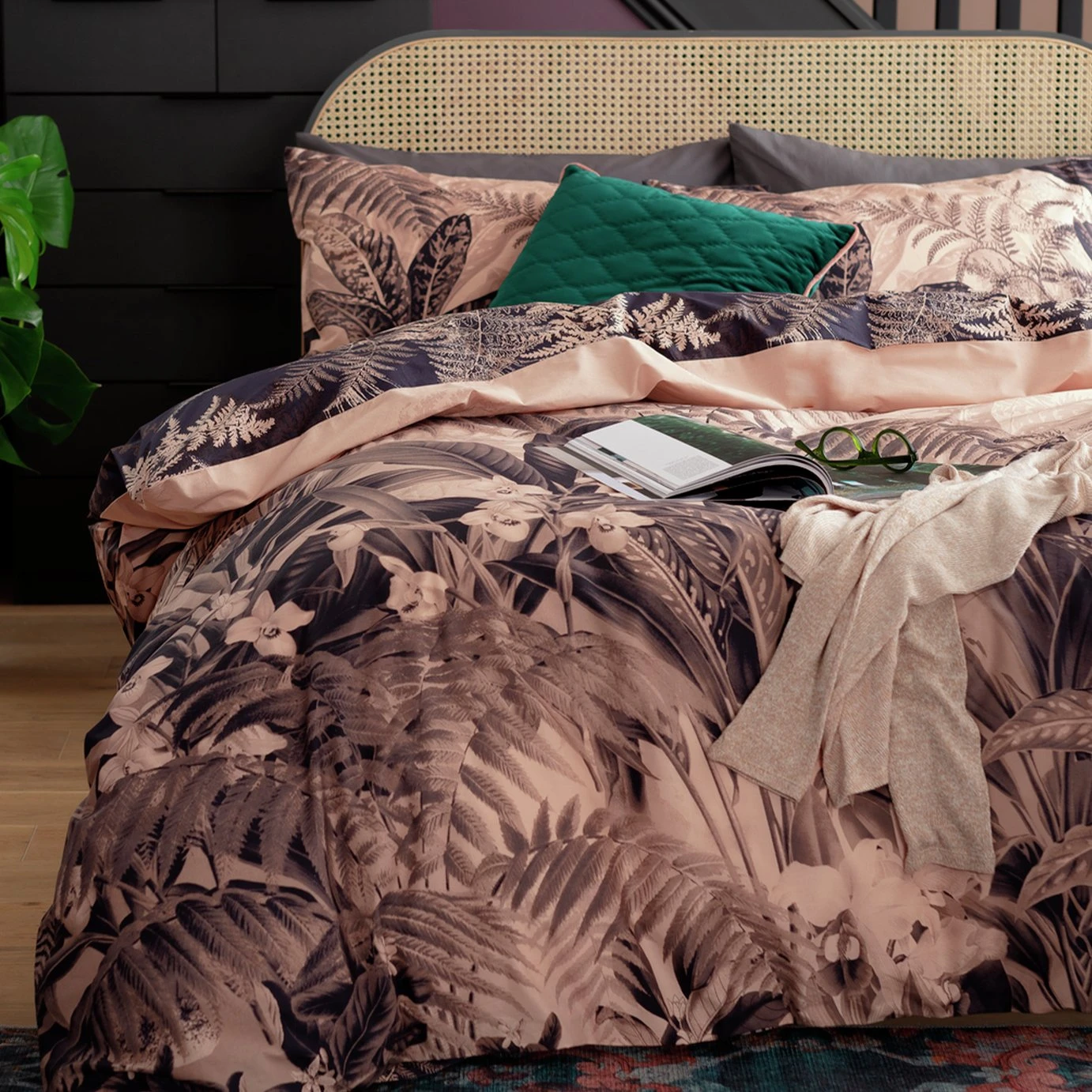 Habitat Cotton 200TC Botanical Blush Bedding Set - Double 4 Habitat Cotton 200TC Botanical Blush Bedding Set - Double - Image 2