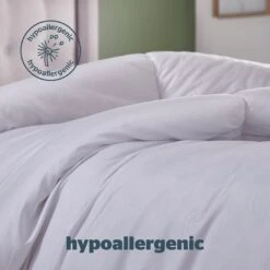 Silentnight Eco Comfort 10.5 Tog Duvet - Single -Habitat 5665299 R Z006A