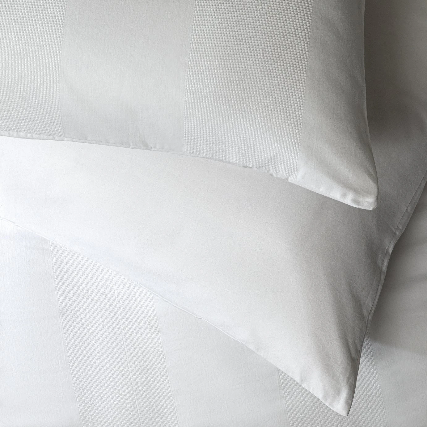 Habitat Cotton 300TC Waffle Striped White Bedding Set-Double 6 Habitat Cotton 300TC Waffle Striped White Bedding Set-Double - Image 4