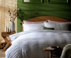 Habitat Cotton 300TC Waffle Striped White Bedding Set-Double 12 Habitat Cotton 300TC Waffle Striped White Bedding Set-Double -Habitat 8612483 R Z004A