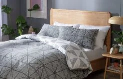 Habitat Stockholm Diamond Dash Grey Bedding Set - Single 15 Habitat Stockholm Diamond Dash Grey Bedding Set - Single -Habitat 8671022 R Z005A