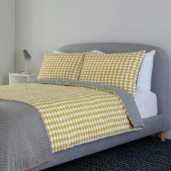 Habitat Cotton Scallop Yellow Reversible Bedding Set -Double 16 Habitat Cotton Scallop Yellow Reversible Bedding Set -Double -Habitat 9377428 R Z005A