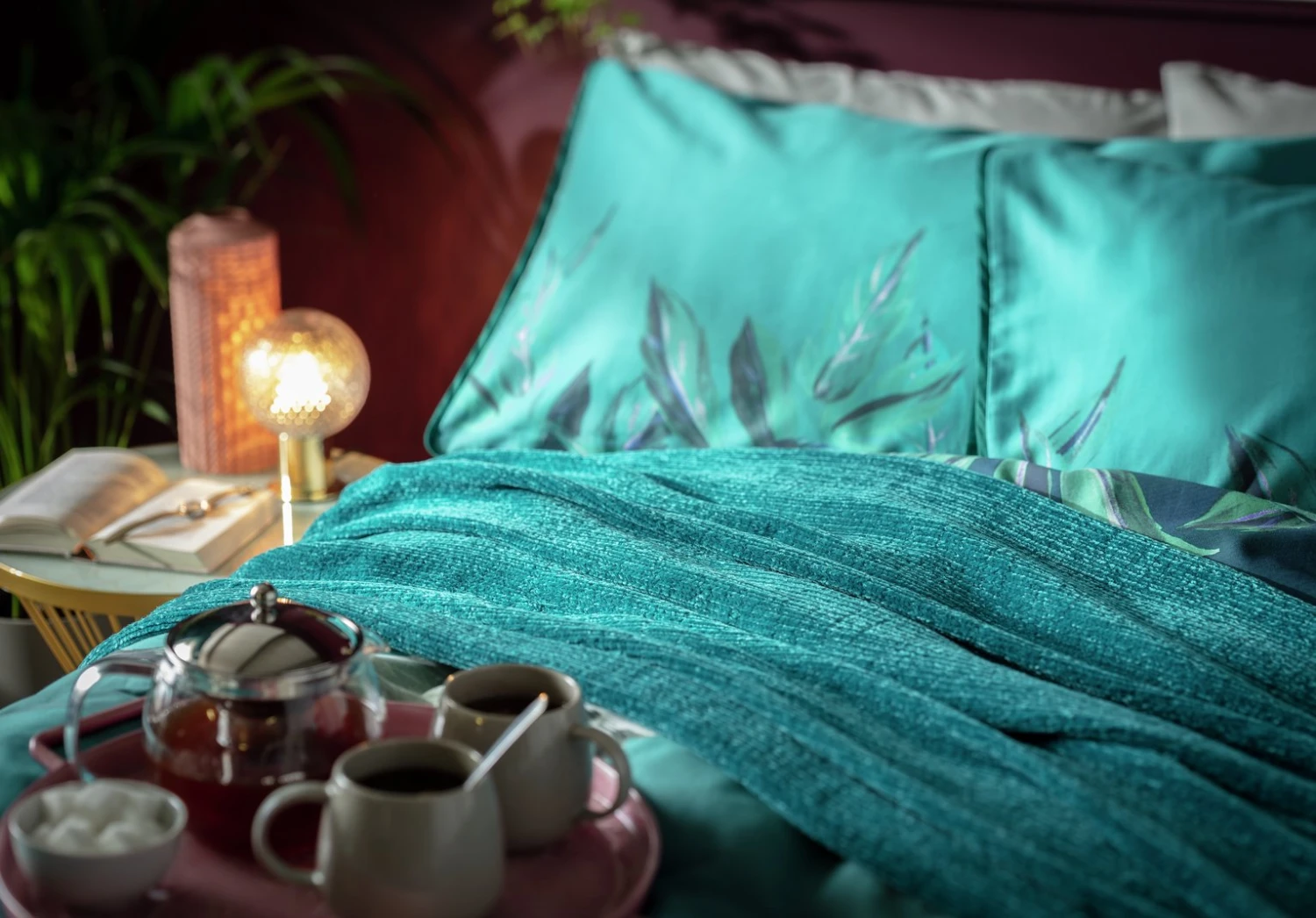 Habitat Chenille Throw - Teal Blue - 125x150cm 4 Habitat Chenille Throw - Teal Blue - 125x150cm - Image 2