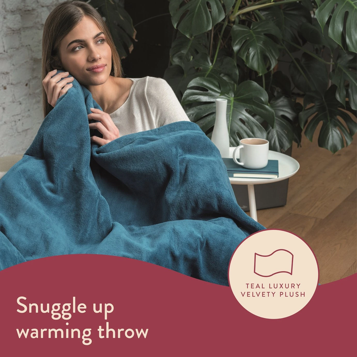 Dreamland Snuggle Up Teal Heated Throw - Large 4 Dreamland Snuggle Up Teal Heated Throw - Large - Image 2