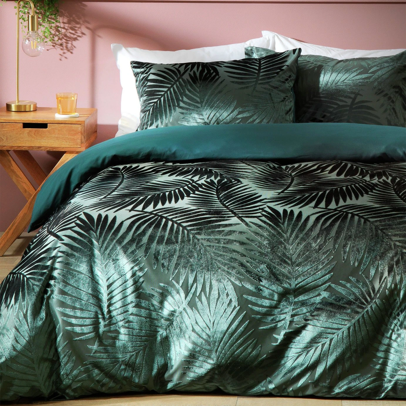 Habitat Feather Velvet Green Bedding Set - Double 3 Habitat Feather Velvet Green Bedding Set - Double
