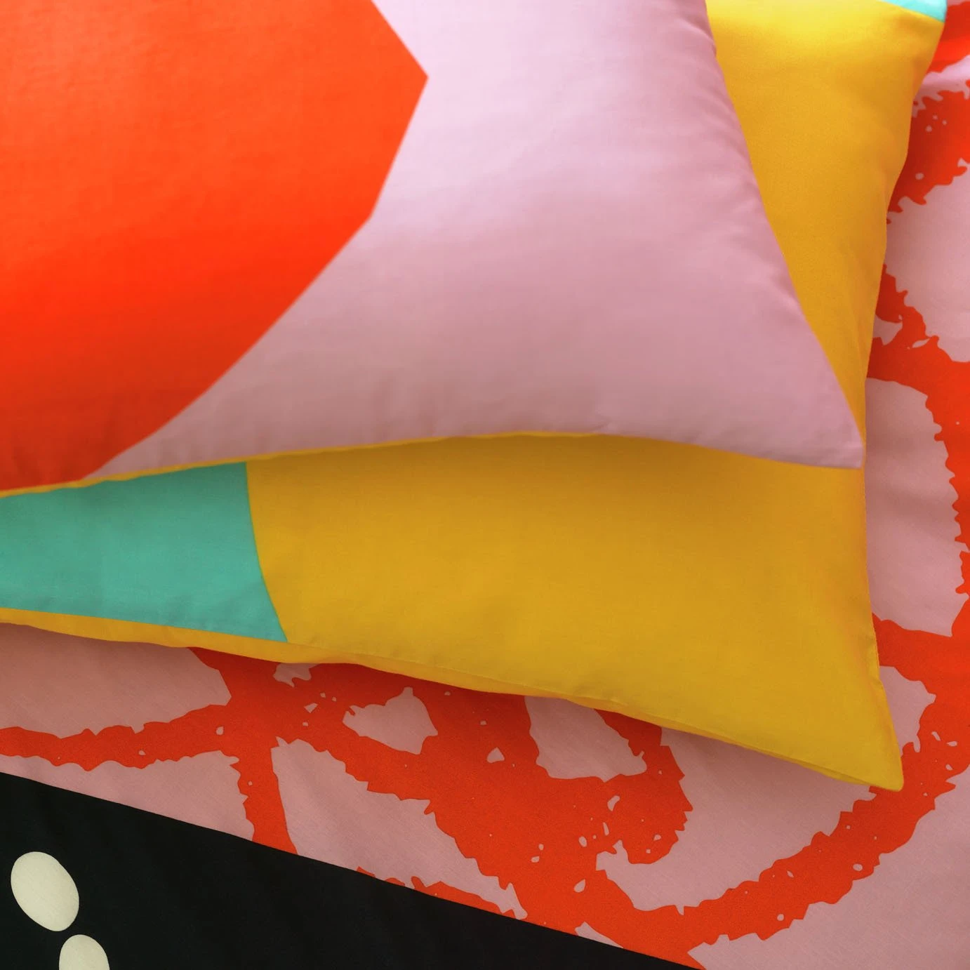 Habitat Panel Print Multicolour Bedding Set - Single 6 Habitat Panel Print Multicolour Bedding Set - Single - Image 4