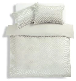 Habitat Geo Velvet Silver Bedding Set - Single 10 Habitat Geo Velvet Silver Bedding Set - Single -Habitat 9621356 R Z002A