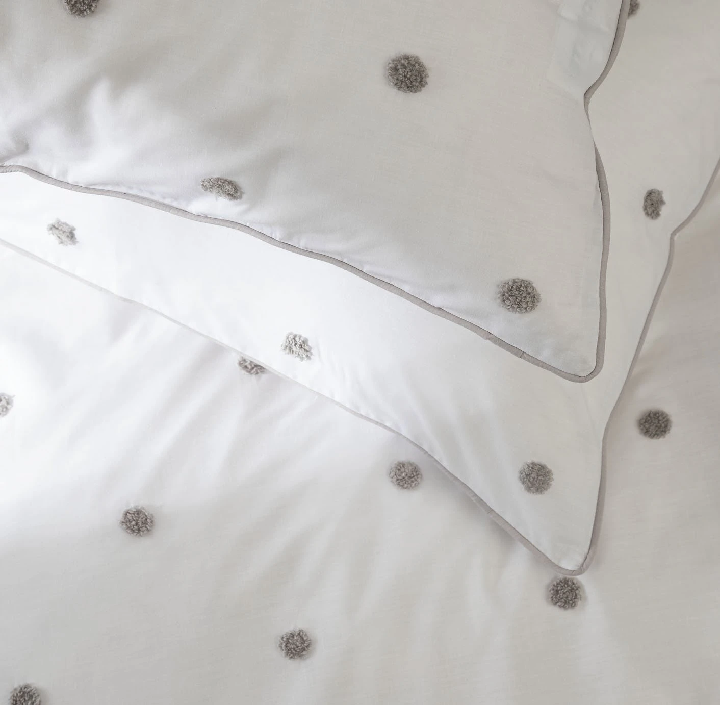 Habitat Tufted Spot White & Grey Bedding Set - Single 6 Habitat Tufted Spot White & Grey Bedding Set - Single - Image 4