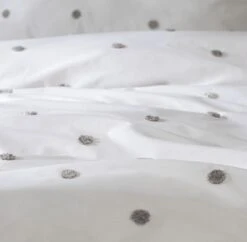 Habitat Tufted Spot White & Grey Bedding Set - Single 13 Habitat Tufted Spot White & Grey Bedding Set - Single -Habitat 9625826 R Z005A